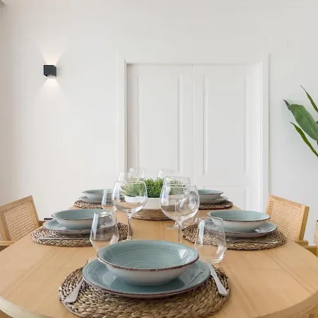 アパート Duplex Penthouse Rooftop Terrace Sea Views Wifi ベナアビス