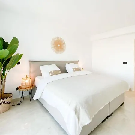 アパート Duplex Penthouse Rooftop Terrace Sea Views Wifi *